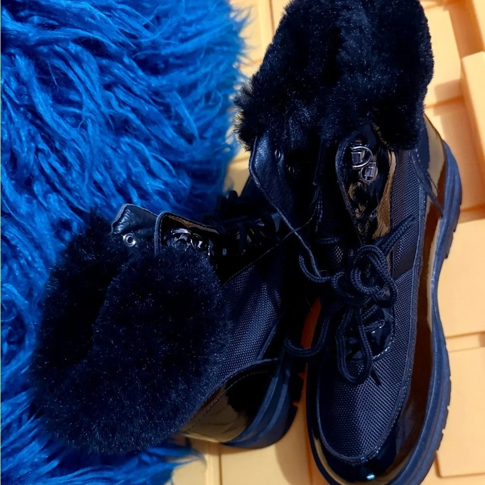 Olivia Miller Black Fur-Lined Winter Boots